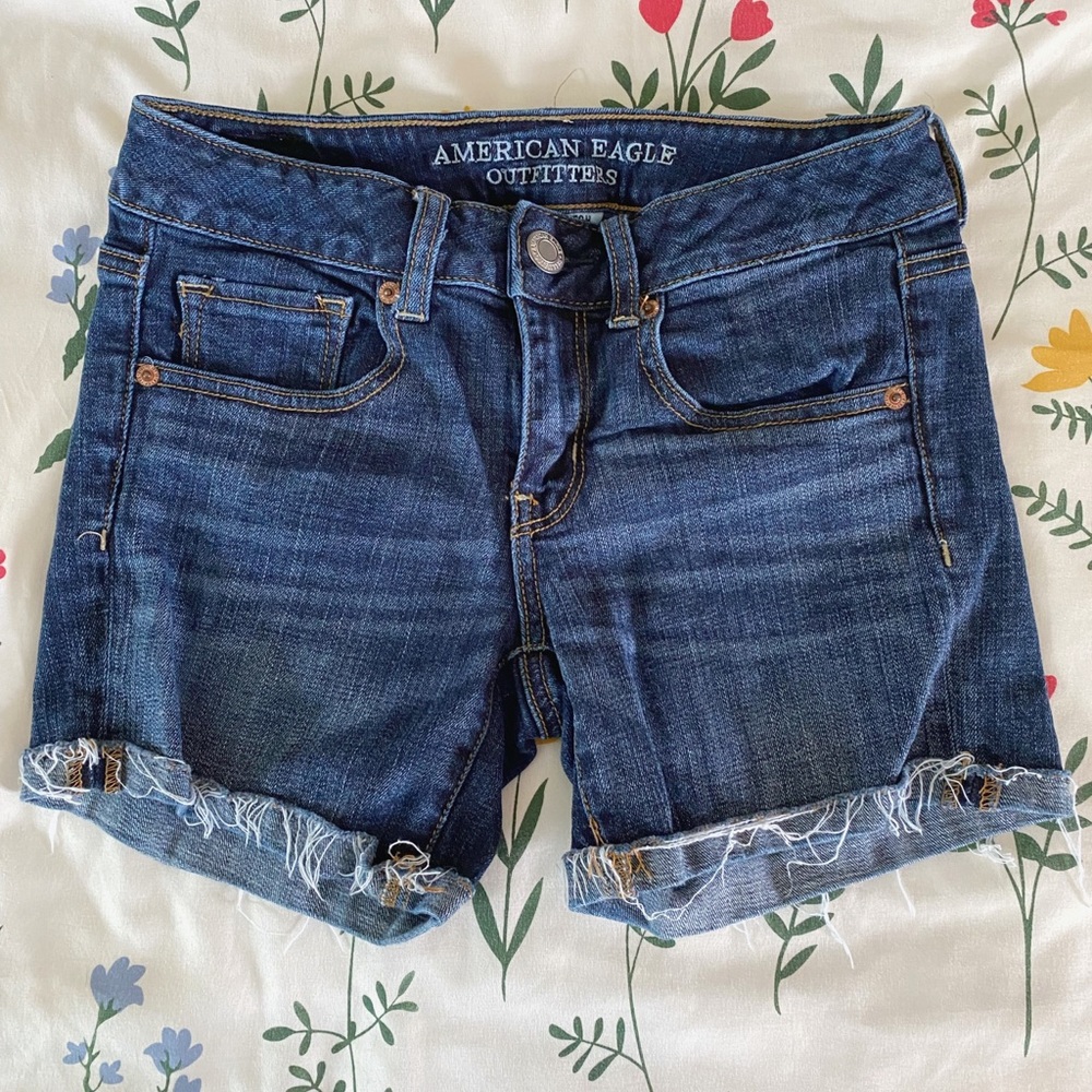 American Eagle Jean Shorts | Size 2 Shorts